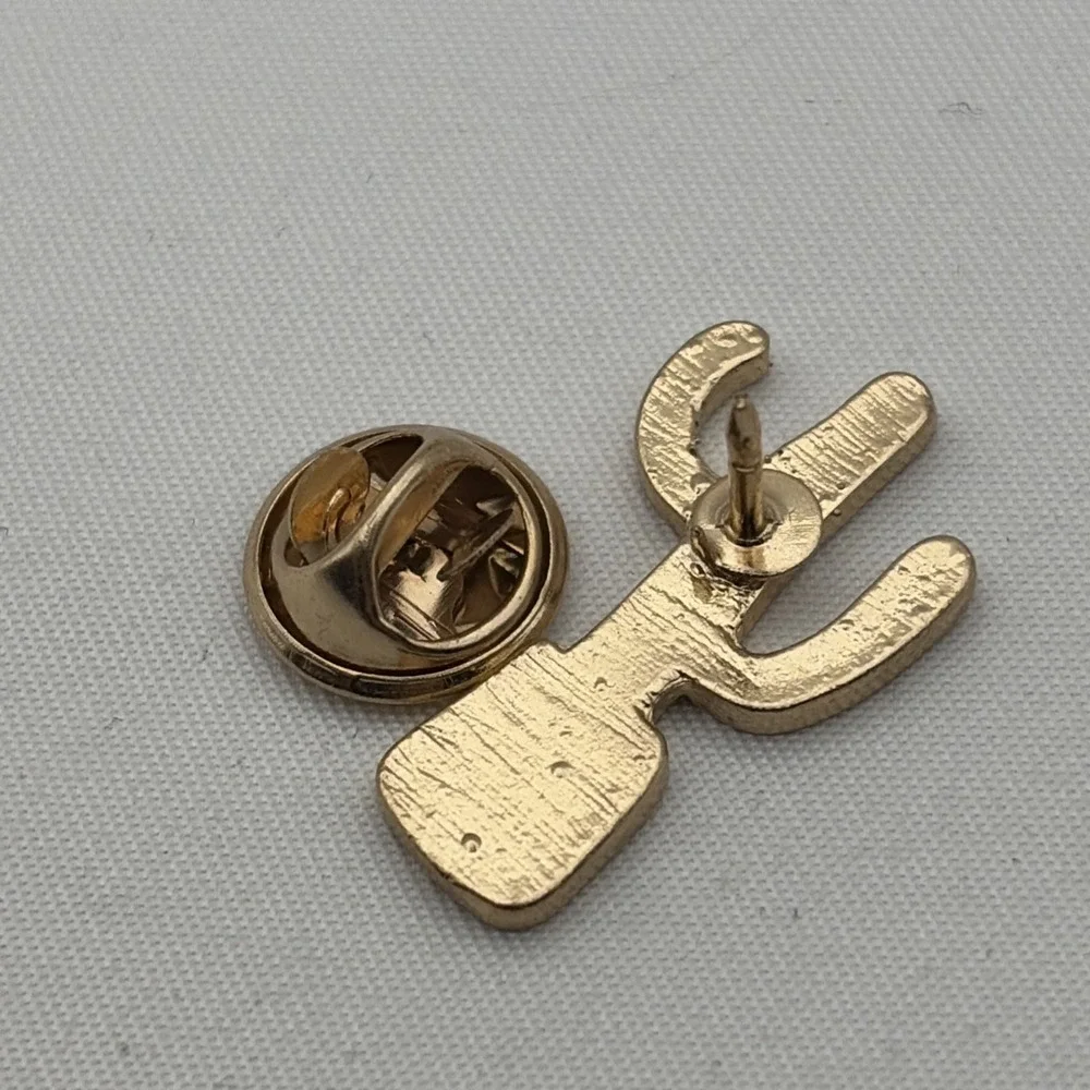 Cactus Succulent Plant Cartoon Lapel Hat Pin Enamel Gold Tone Green White